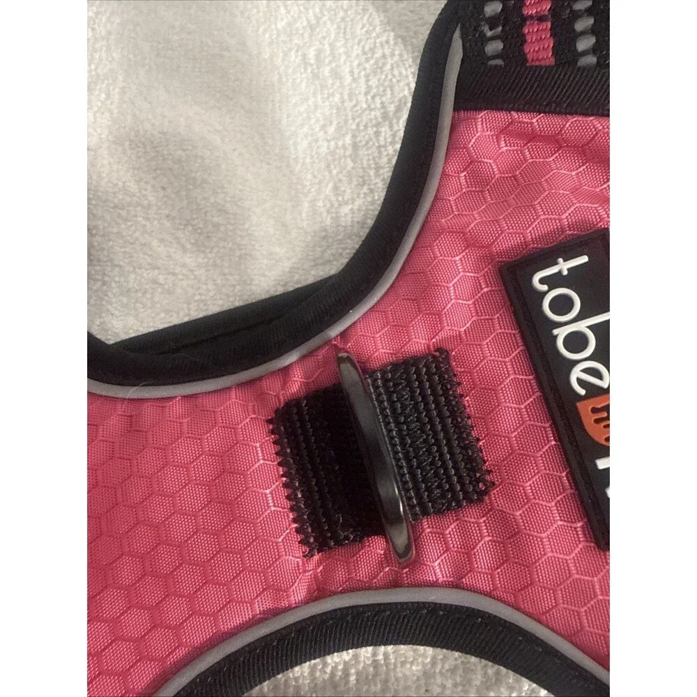 TobeDRI No Pull Reflective Pink Dog Harness  Sz Med NWOT